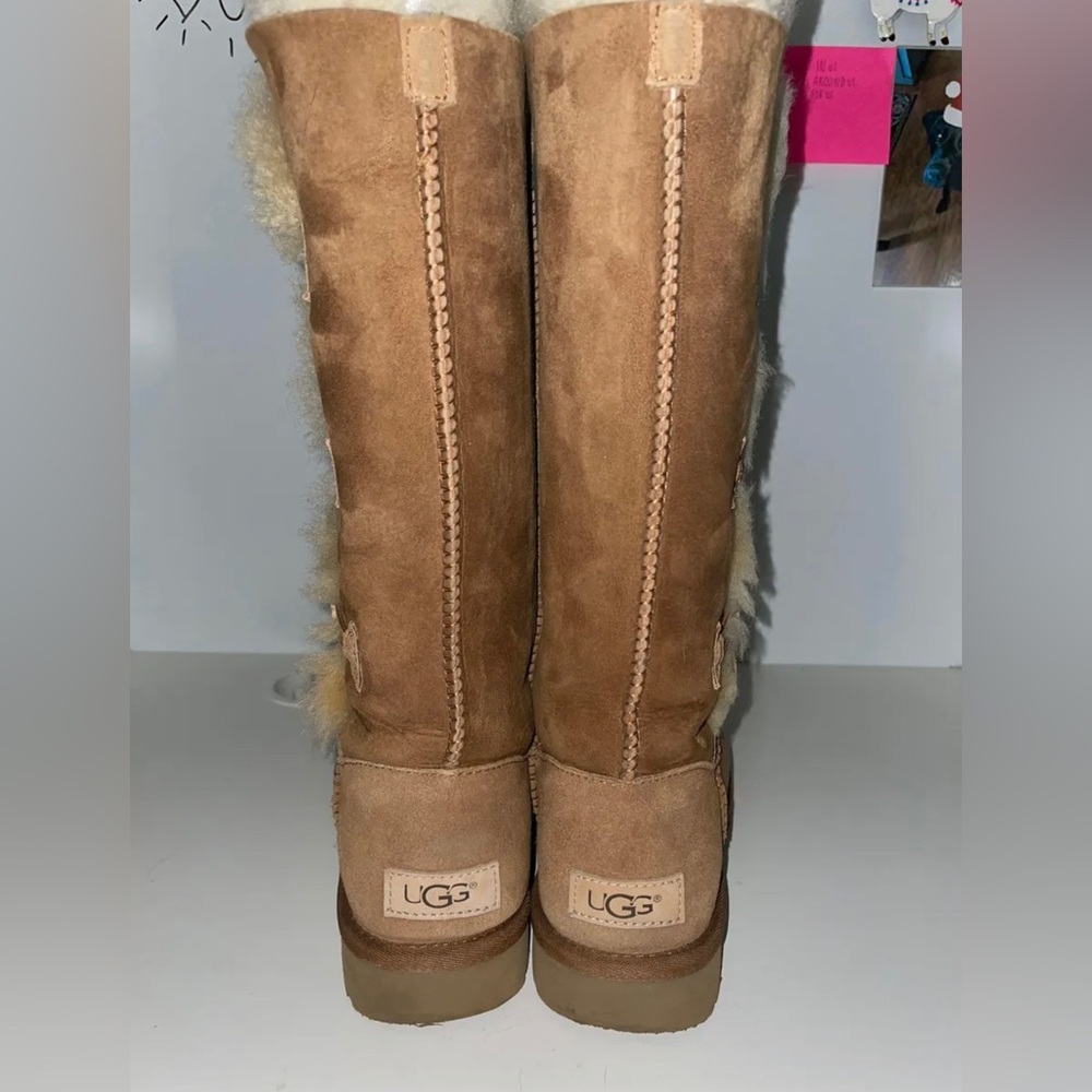 Ugg Boots - image 7